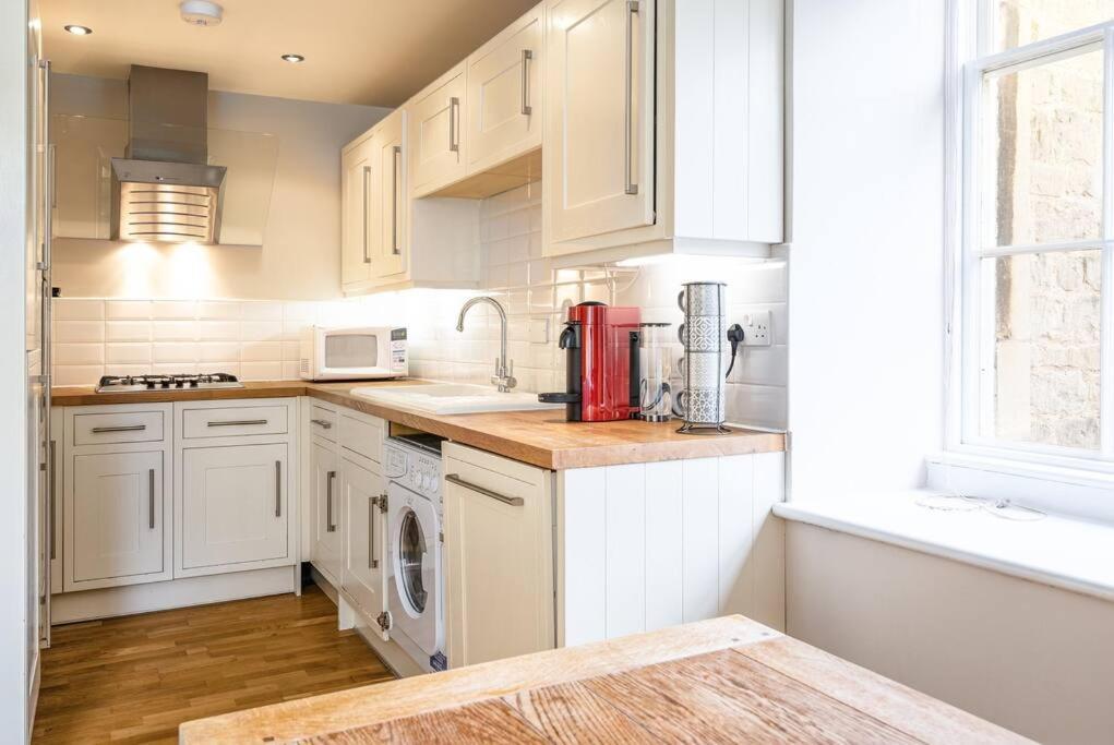Stunning 2 Bedroom Apartment In Converted Chapel Bath Luaran gambar