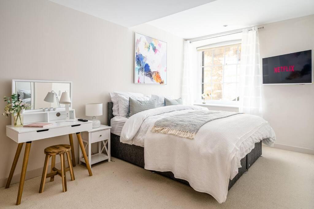 Stunning 2 Bedroom Apartment In Converted Chapel Bath Luaran gambar