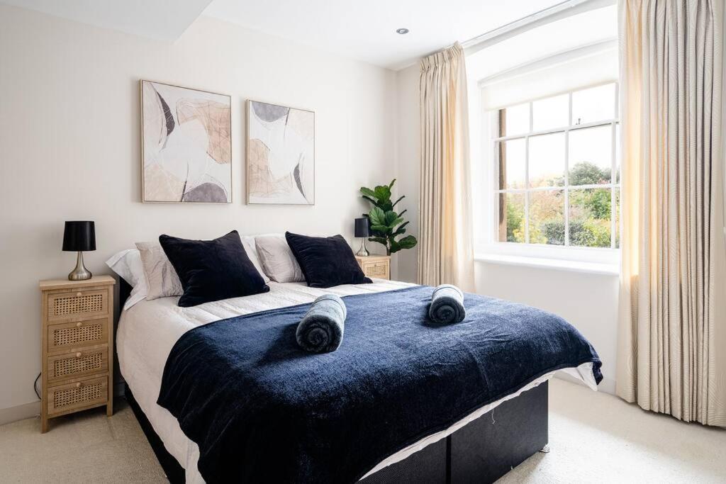 Stunning 2 Bedroom Apartment In Converted Chapel Bath Luaran gambar