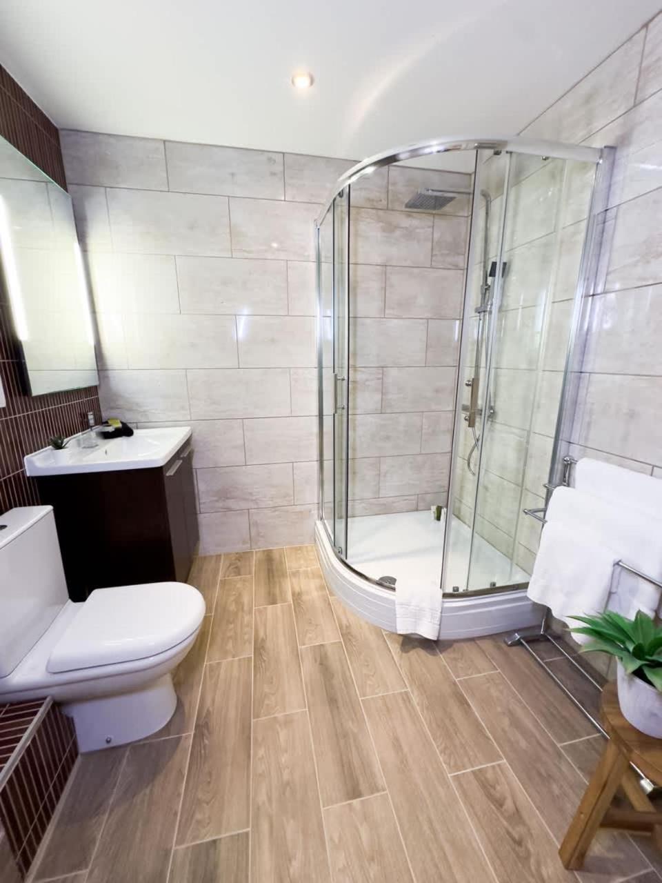 Stunning 2 Bedroom Apartment In Converted Chapel Bath Luaran gambar