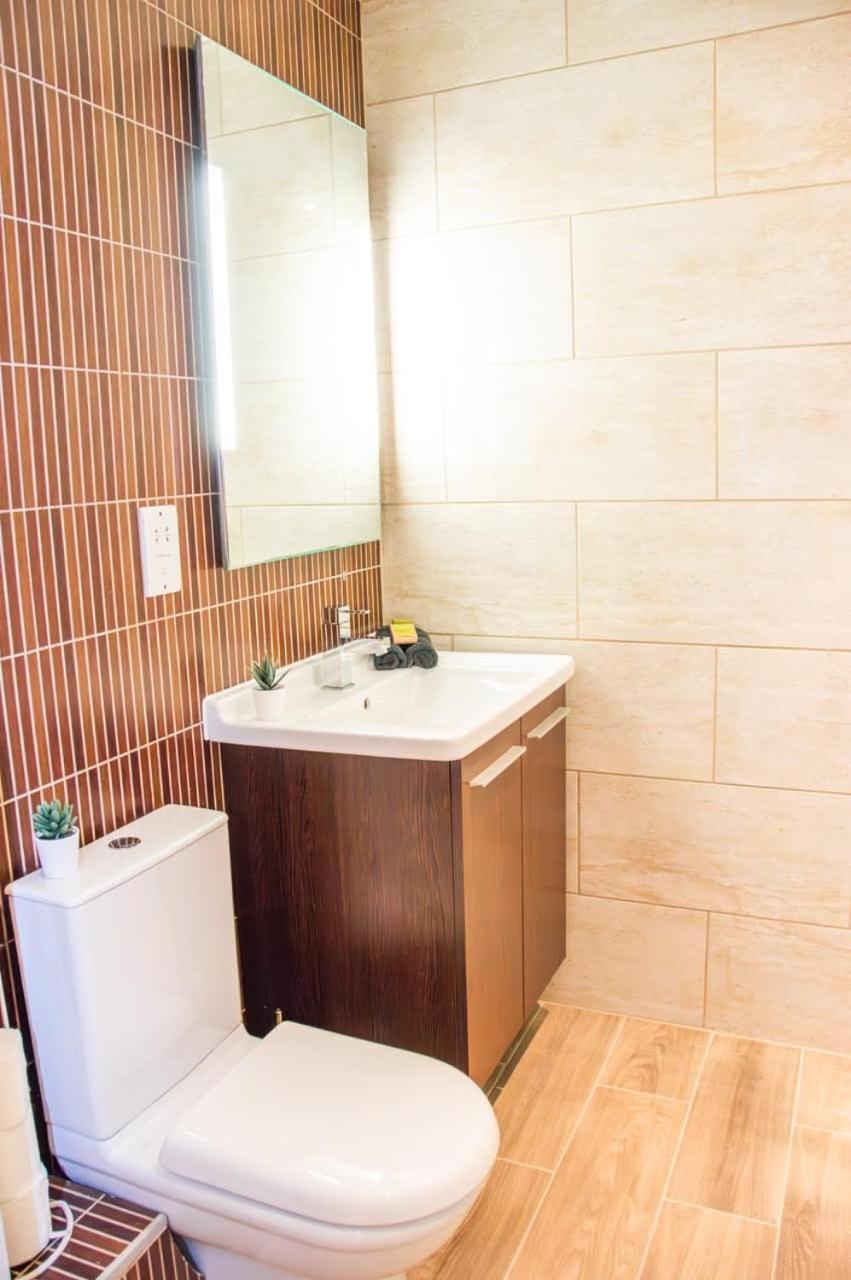 Stunning 2 Bedroom Apartment In Converted Chapel Bath Luaran gambar